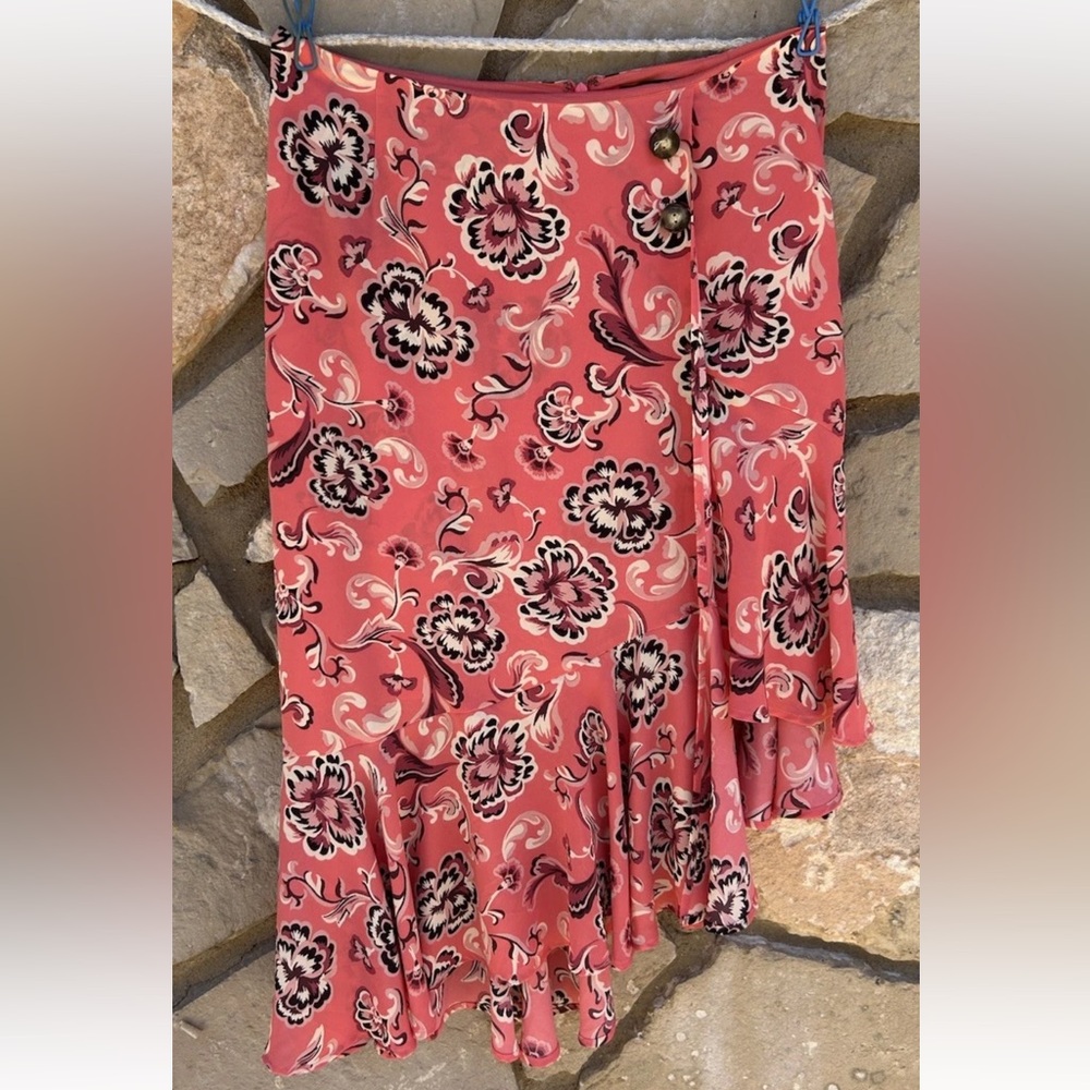Who What Wear Skirt 10 Pink‎ Coral Floral Lined Layered Ruffled Side Excellent